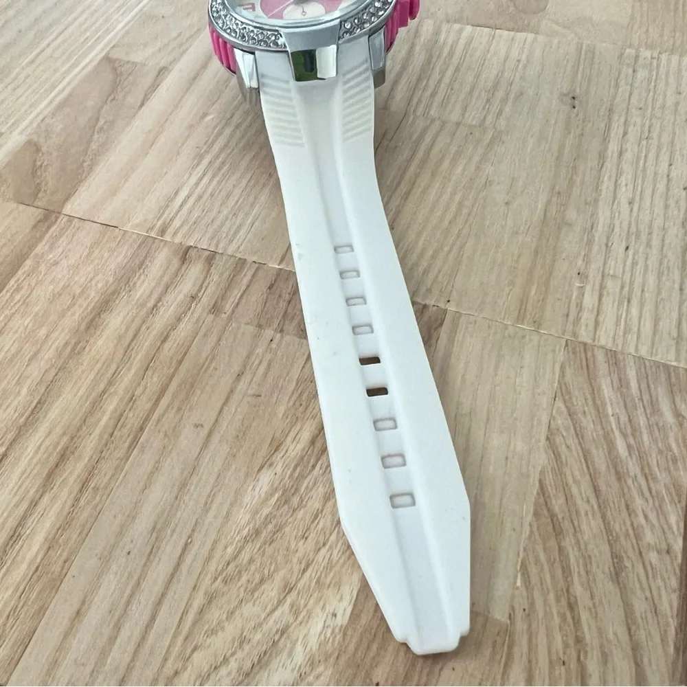 Blac label Pink ladies fashion watch NEW BATTERY